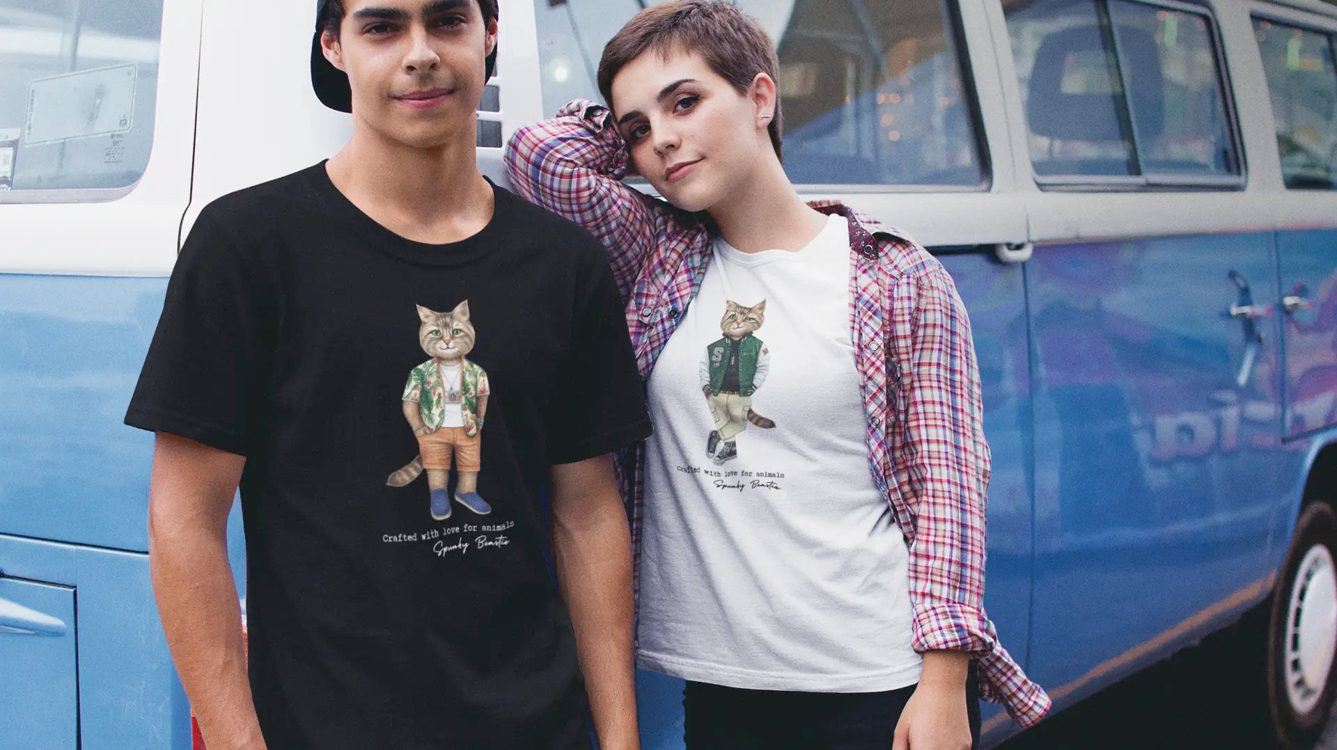 Modny trend: t-shirty z kotem - „must have” dla osób szukających unikalnego stylu